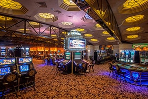 Казино Bombay Casino